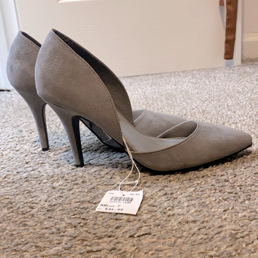 Brand New ^ Christian Siriano Grey Heel
